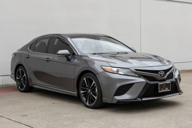 2019 Toyota Camry XSE